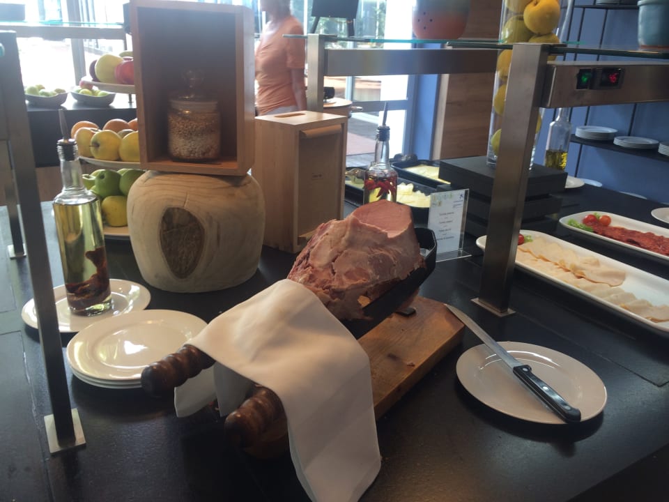 Gastro Falkensteiner Club Funimation Borik