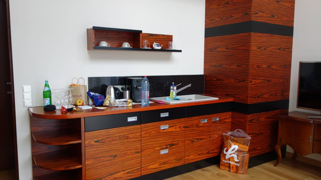 Residenz-Appartement - Küchenzeile Bellevue Rheinhotel