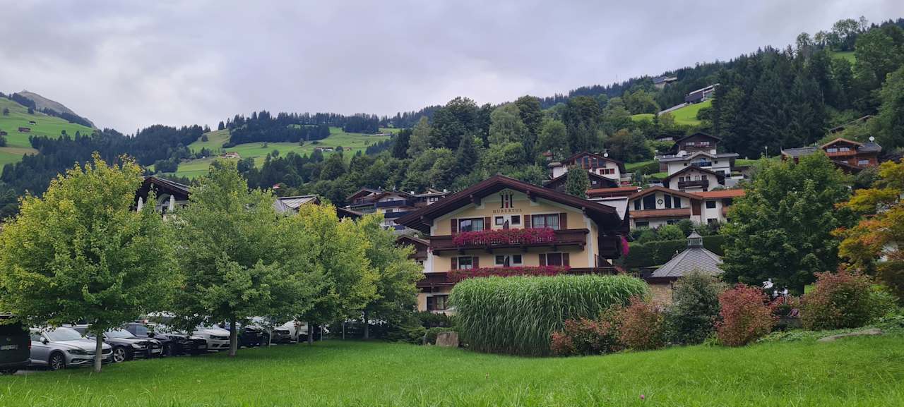 Außenansicht Hubertus Hotel & Apartments
