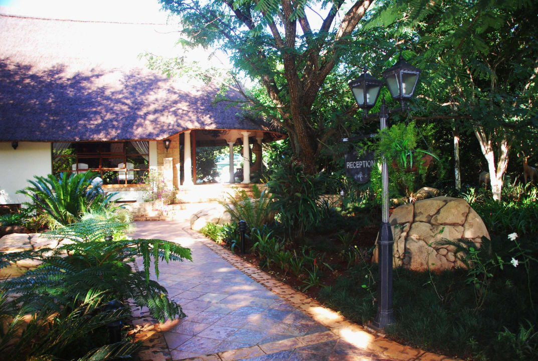 Rezeption Summerfield Luxury Resort & Botanical Garden