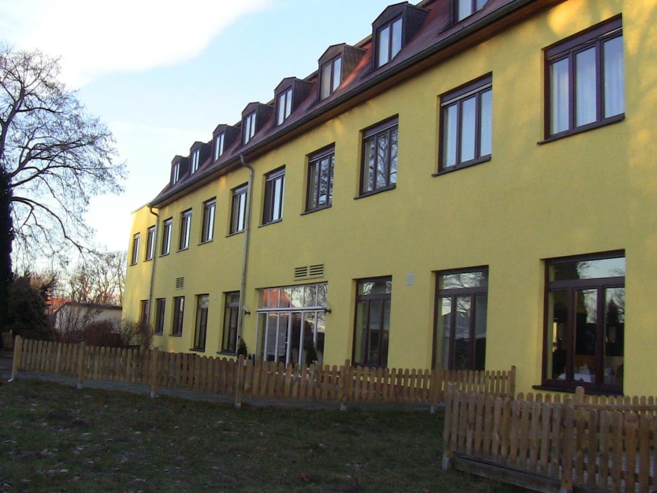 Restaurant von Außen Seehotel Brandenburg a.d. Havel