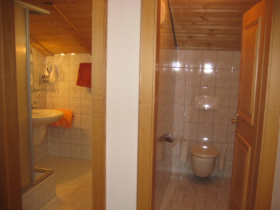 Wohnung Gamsbleamie Bad Unterdacheben /Apartments/Bauernhof