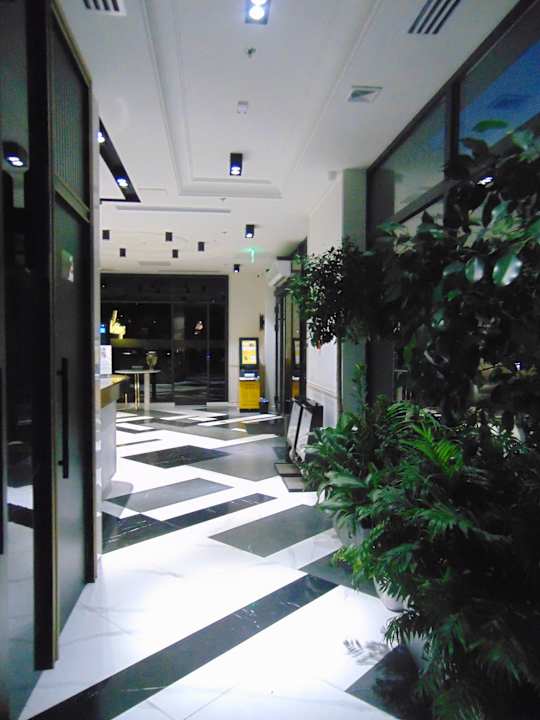 Lobby Bentley Hotel Tashkent