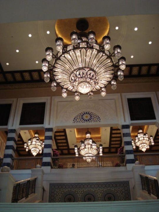 Zugang zum Speisesaal Jumeirah Al Qasr