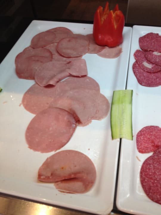 Lecker, schwarzrandige Wurst TUI MAGIC LIFE Fuerteventura