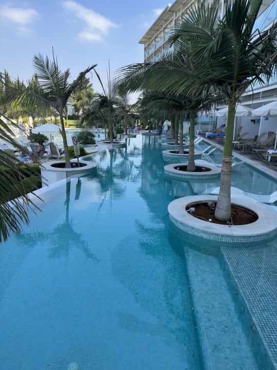 Pool Asterias Beach