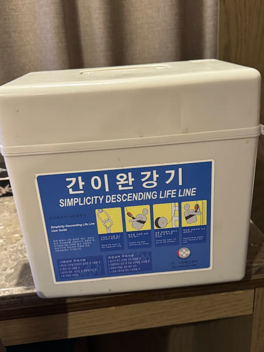 Zimmer Hotel Center Mark