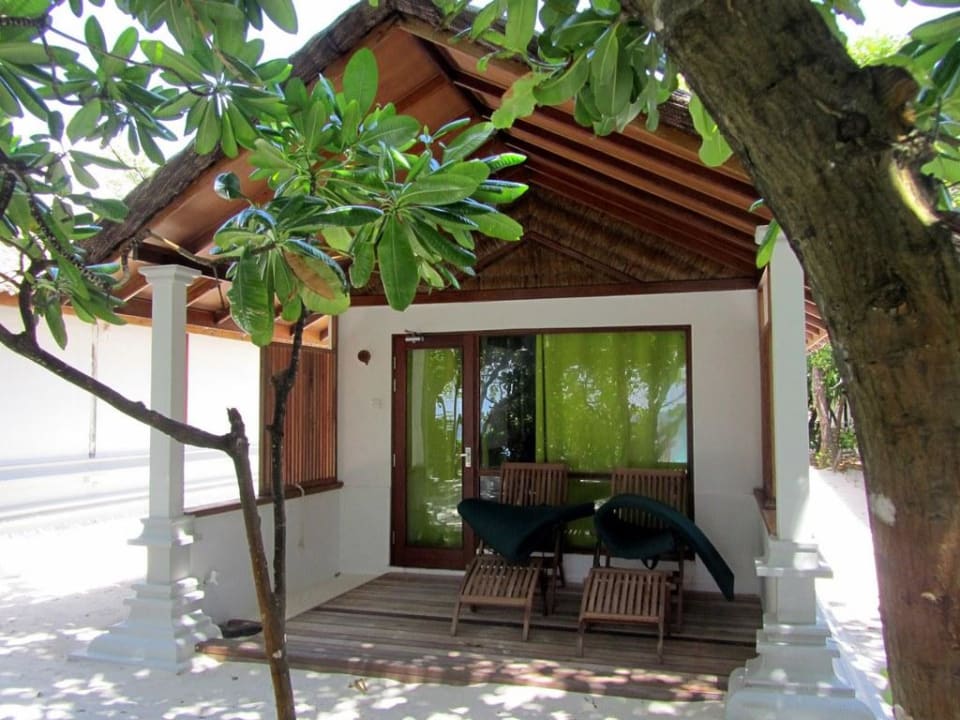 Unser Deluxe Bungi Nr.145 NH Collection Maldives Reethi Resort