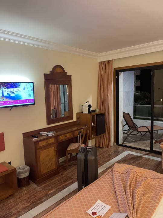 Zimmer Hotel Serrano Palace