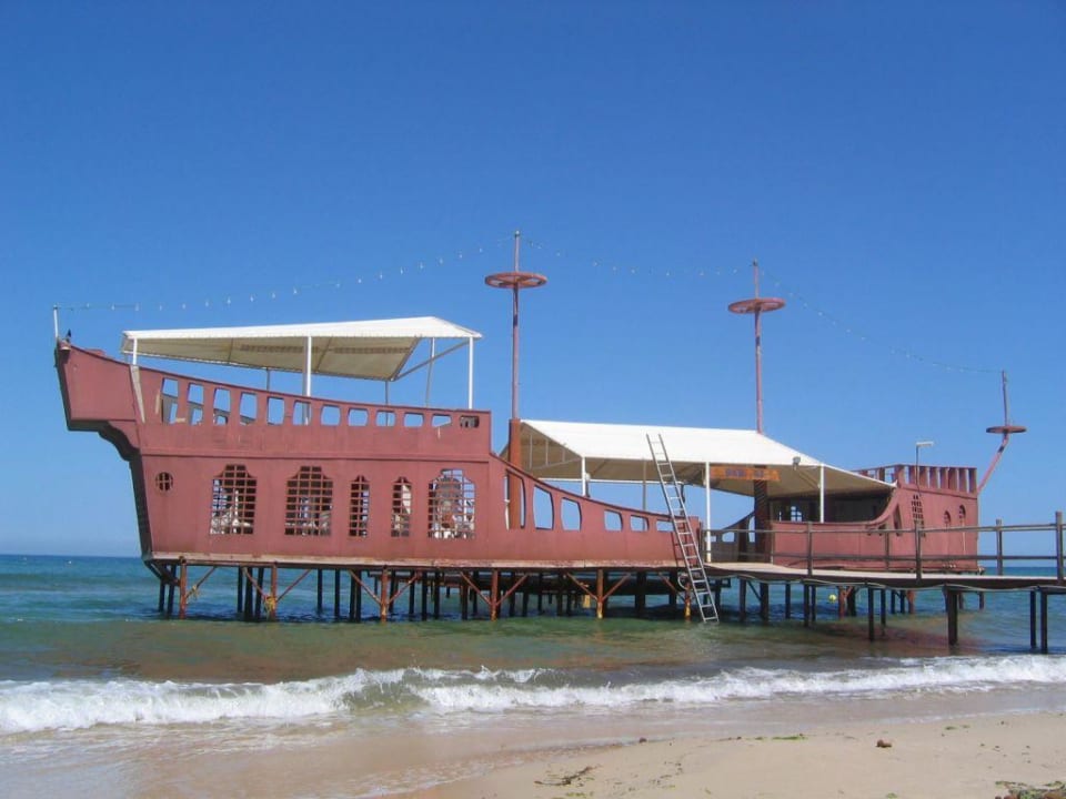 Schiffbar Sahara Beach Aquapark & Resort