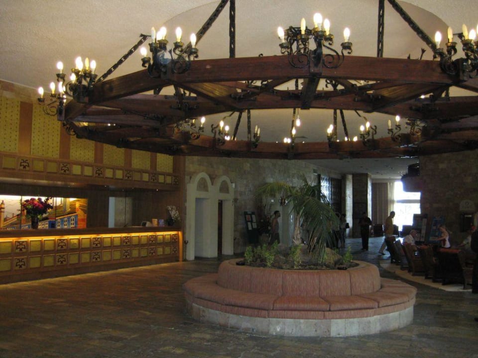 Lobby Hotel Athos Palace