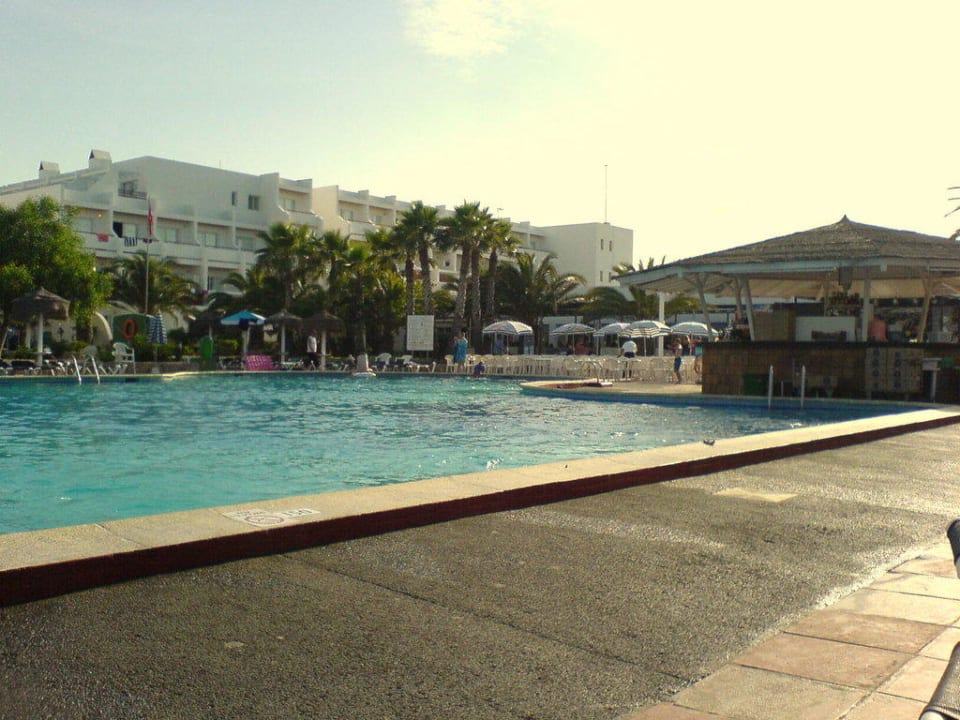 Pool Grand Palladium White Island Resort & Spa
