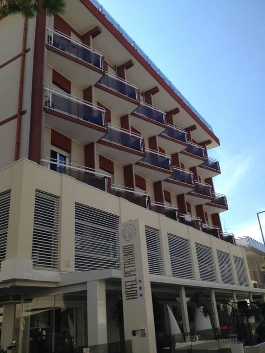 Erste Blick  Hotel Petronio