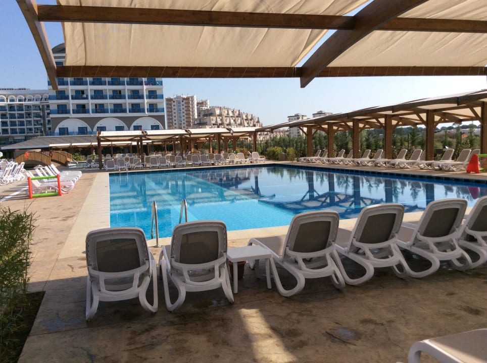 Pool Adalya Elite Lara