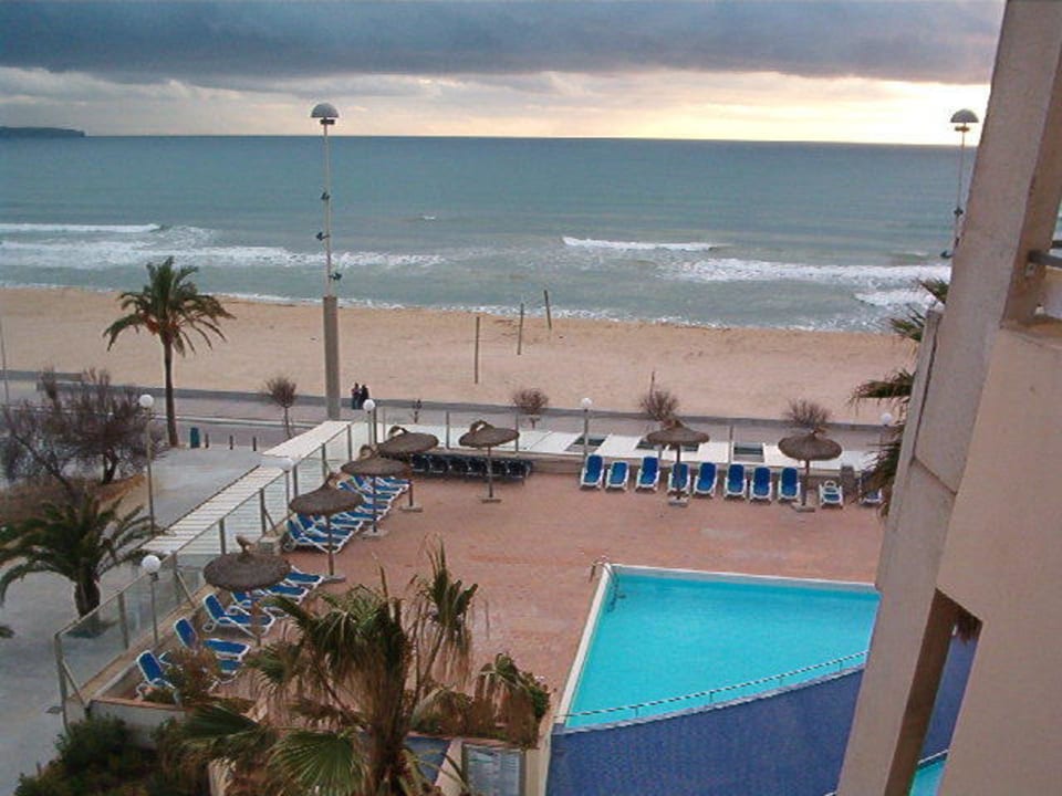 Ausblick vom Balkon Aparthotel Fontanellas Playa