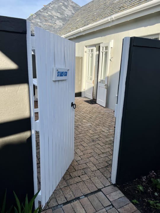 Außenansicht Hotel Anchor's Rest