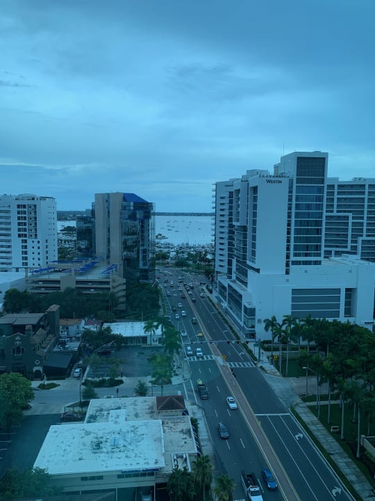 Ausblick Embassy Suites By Hilton Sarasota