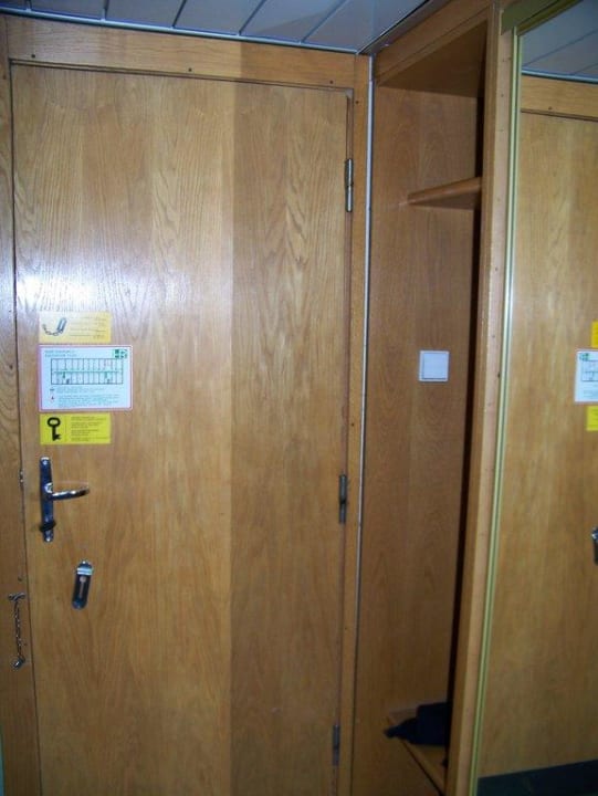 Eingangsbereich des Zimmers Hotel Gromada Piła