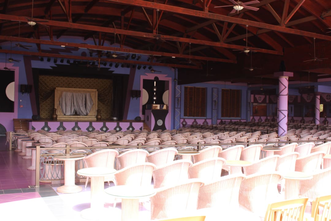 Showbühne Hotel Riu Touareg