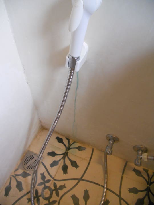 In der Toilette Bangsak Village