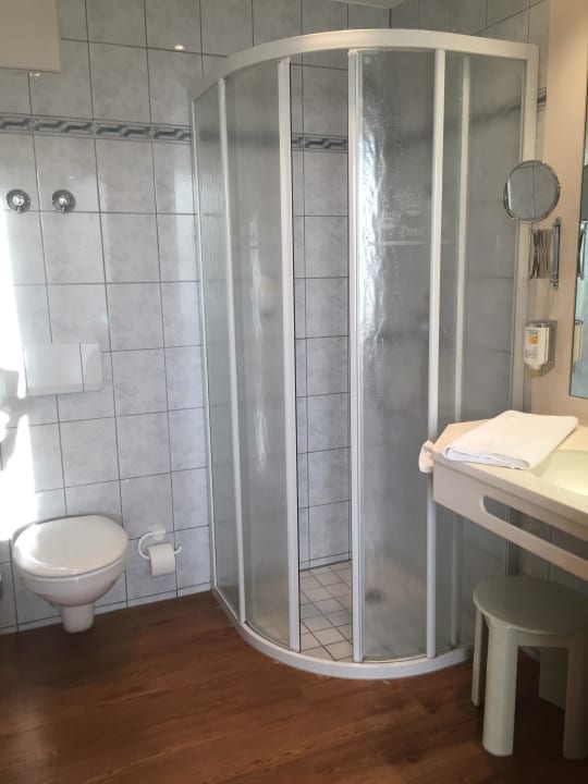 Badezimmer Hotel Zu den Drei Kronen