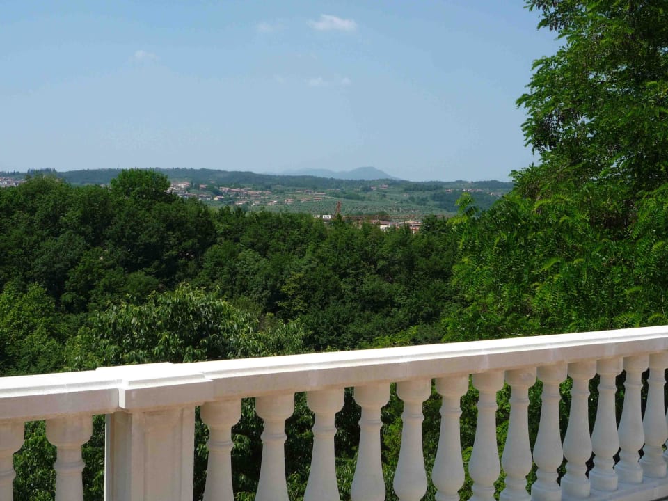 Vista ovest Hotel Borgo dei Poeti Wellness Resort