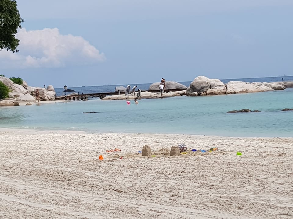 Strand Hotel Angsana Bintan
