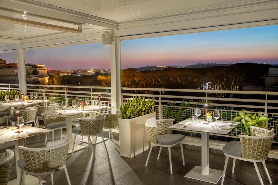 Gastro The Tribune Hotel