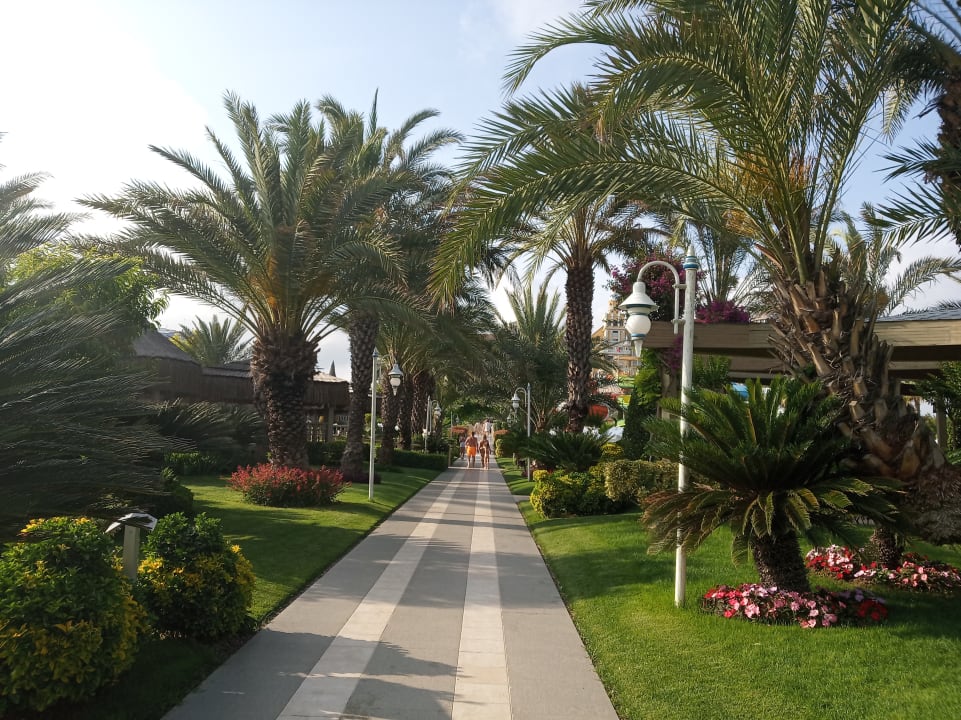 Gartenanlage Royal Holiday Palace