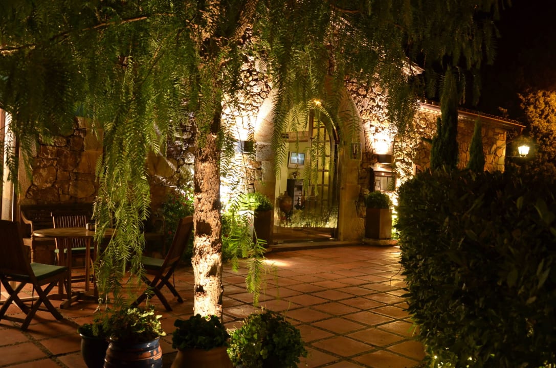 Entrada masia Hotel Galena Mas Comangau