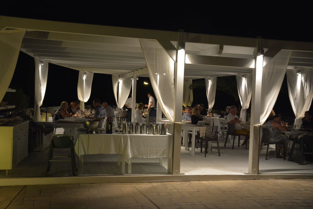 A la carte Restaurant - an der Poolbar Hotel Mareblue Beach