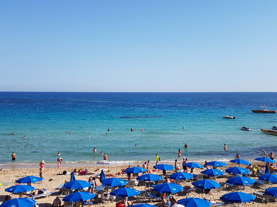 Ausblick Napa Mermaid Hotel & Suites