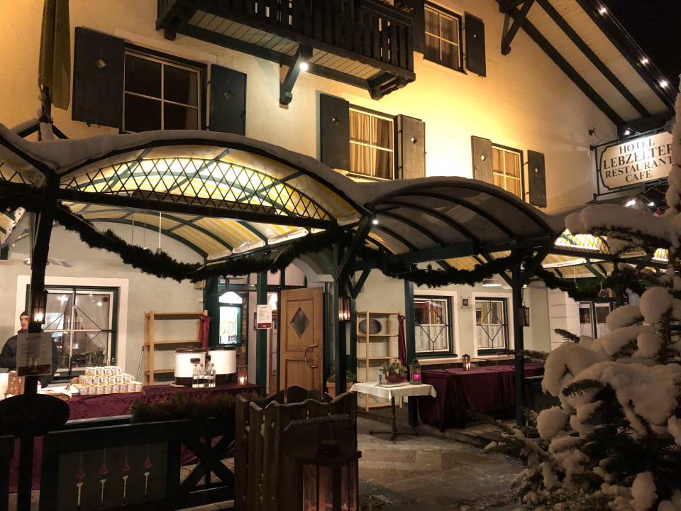 Lobby Hotel Lebzelter