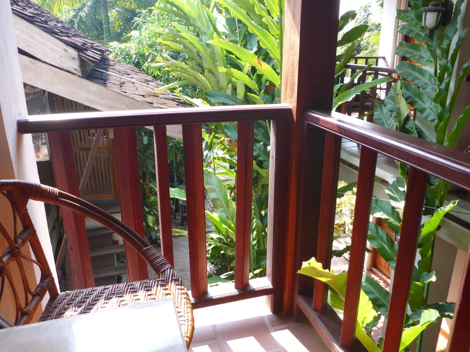 Blick nach unten Lao Lu Lodge