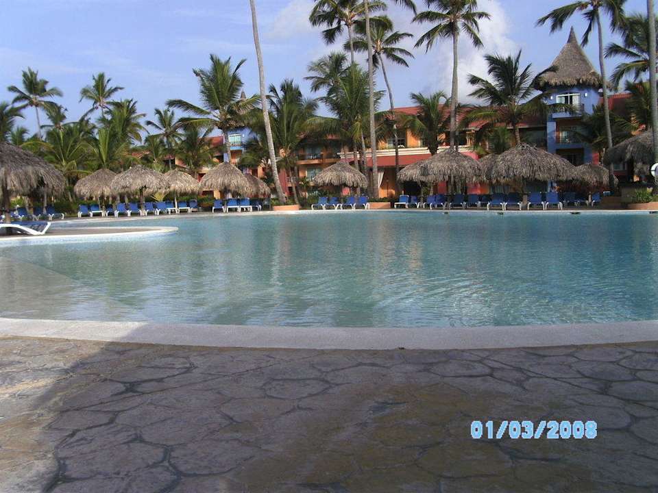Pool mit Poolbar Punta Cana Princess All Suites Resort & Spa