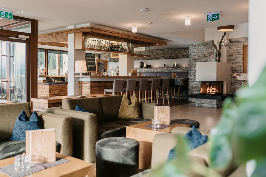 Lobby Hotel Neubergerhof