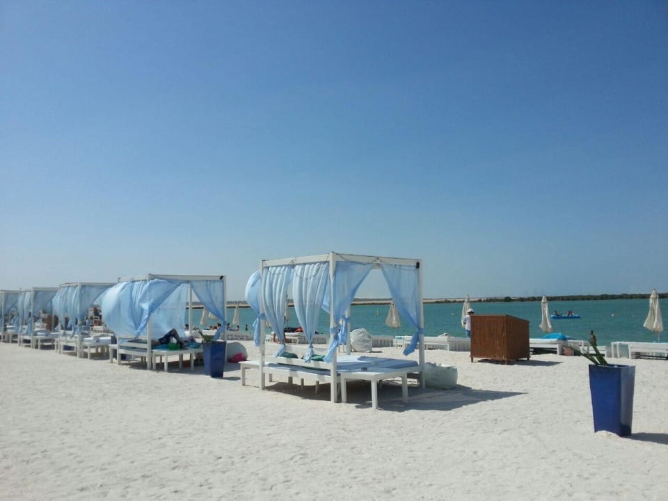 Yas Beach Crowne Plaza Hotel Yas Island