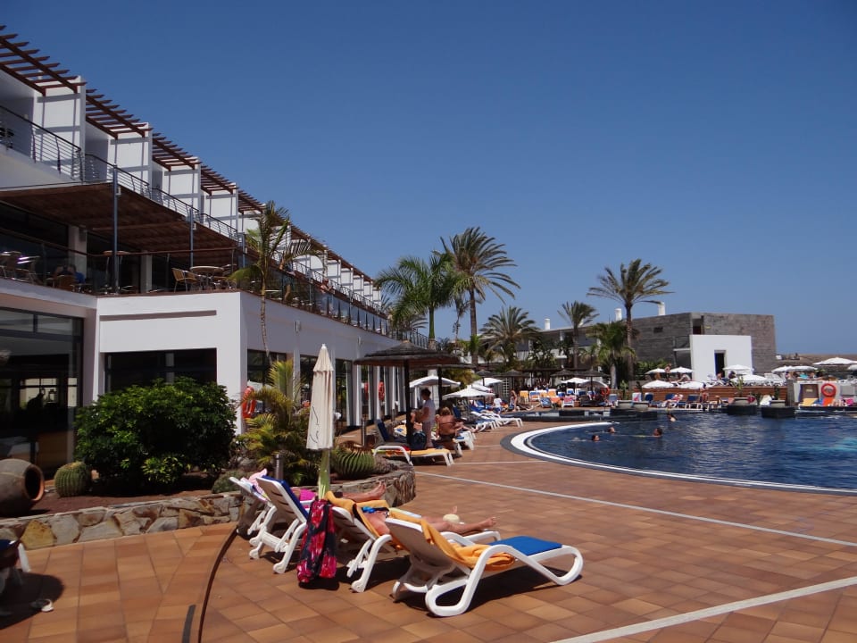 Basen główny Hotel Mirador Papagayo by LIVVO