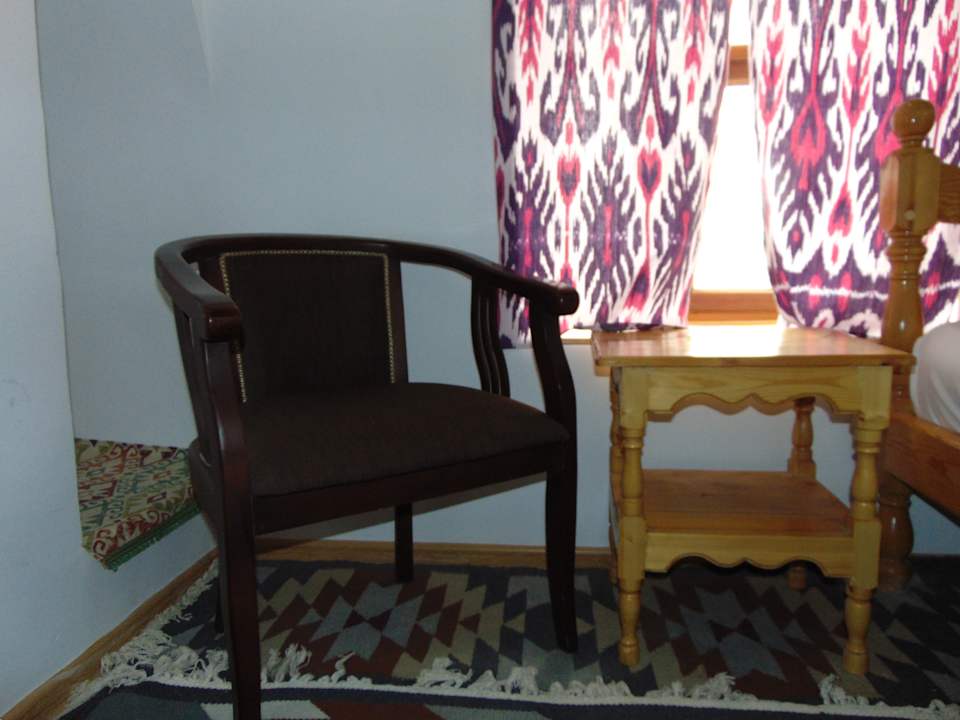 Zimmer Madrasah Polvon-Qori Boutique