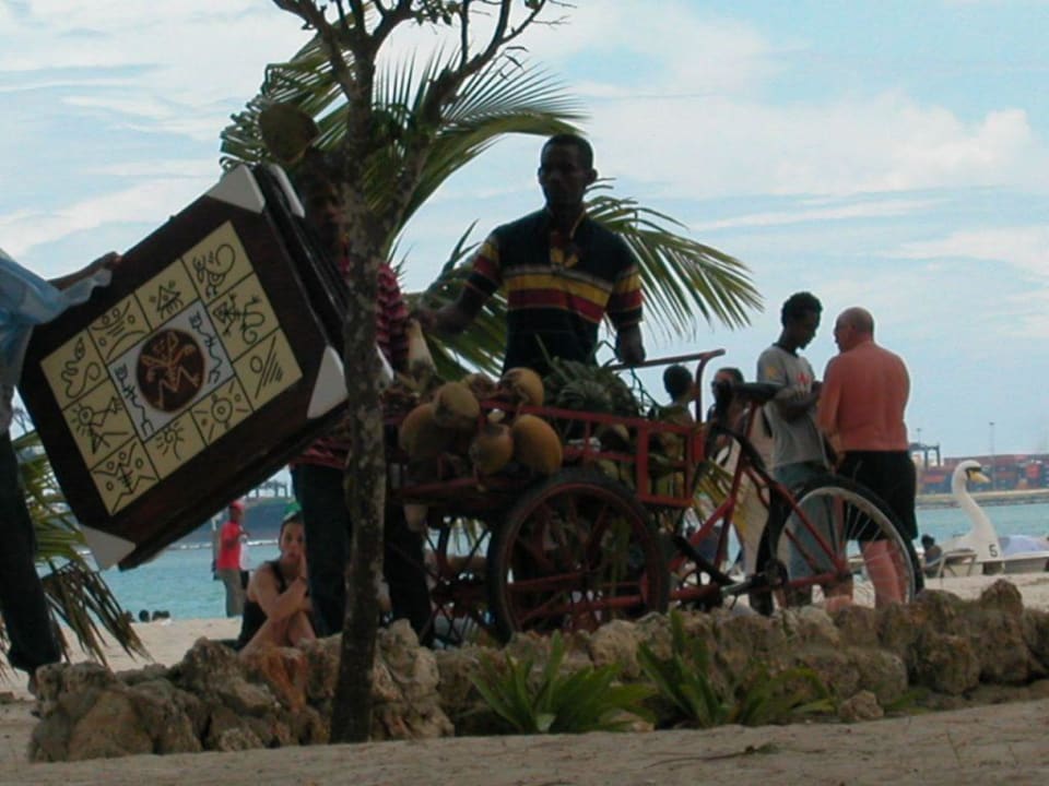 Über die Mauer ist tabu BelleVue Dominican Bay