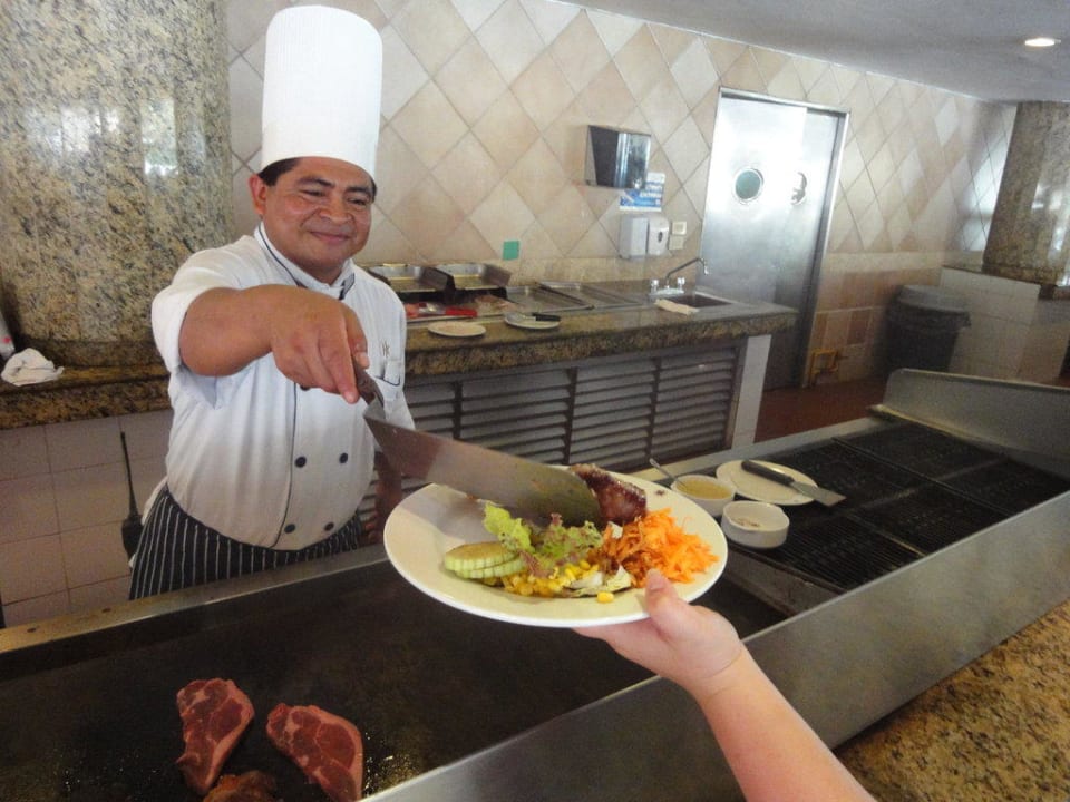 Frisch gegrilltes Catalonia Royal Tulum Beach & Spa Resort - Adults only