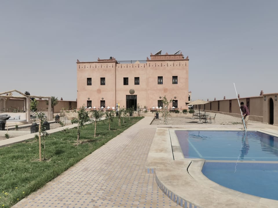 Pool Auberge Kasbah Merzouga