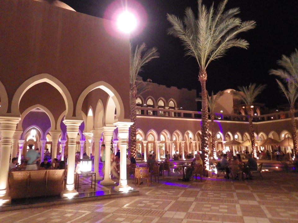 The wonderful terracce bar. Grand Makadi