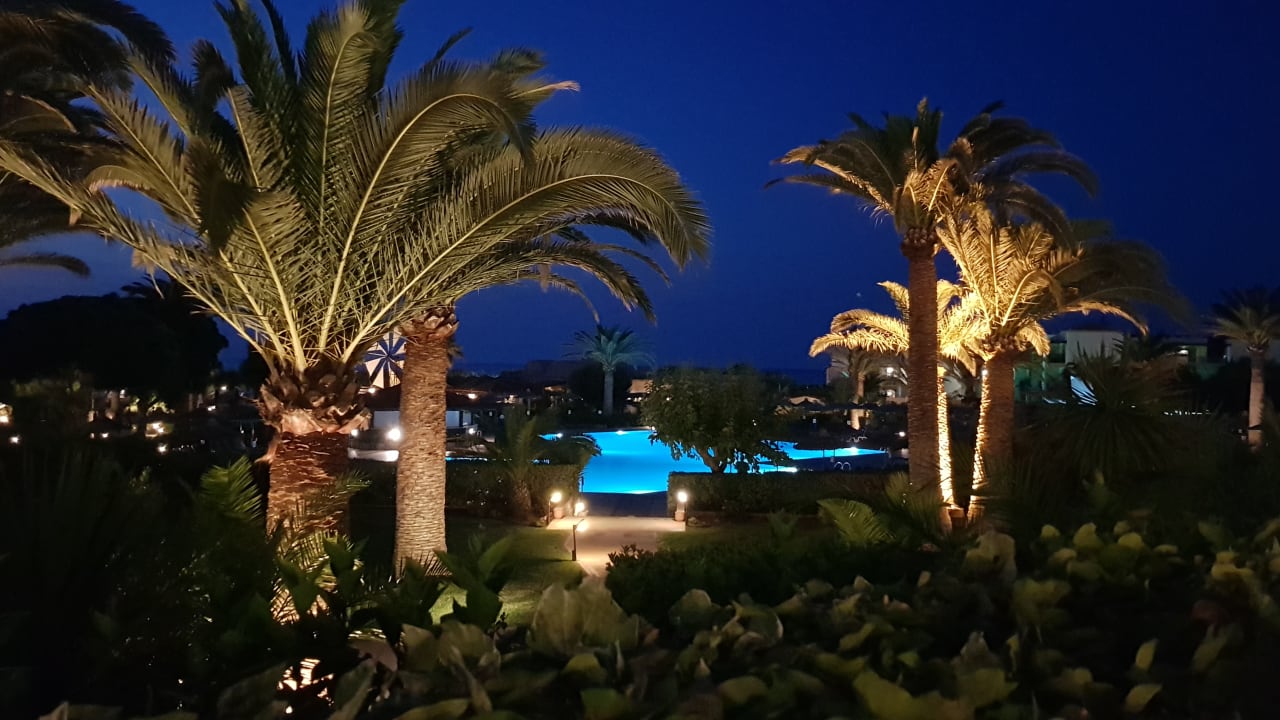 Pool Anissa Beach & Village