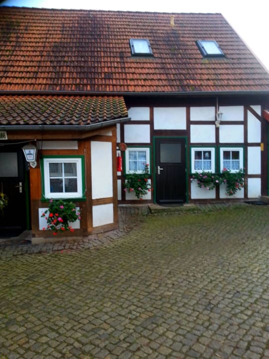 Eingang zur Ferienwohnung Hühnerstall Bauernhof & Pension Haus Ibe