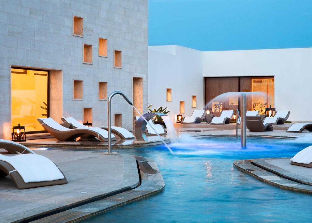 Pool Grand Palladium Select Palace Ibiza