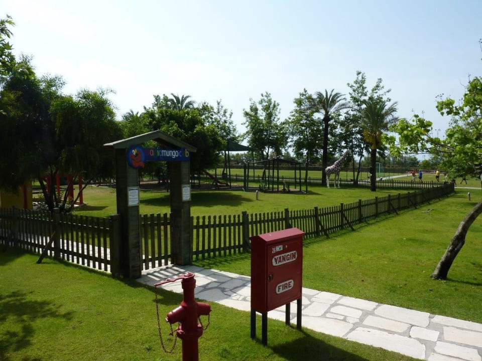 Magic Mungo Club - Eingang Asteria Family Belek