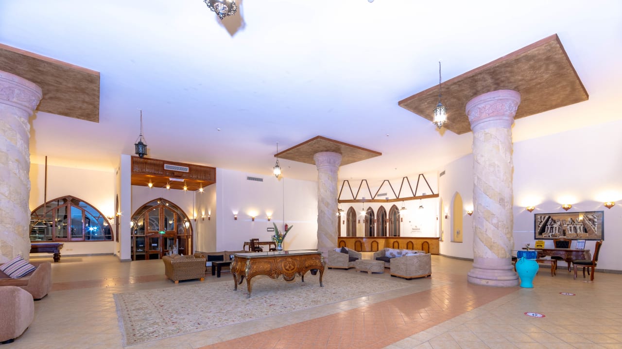 Lobby Hotel Emerald Lagoon