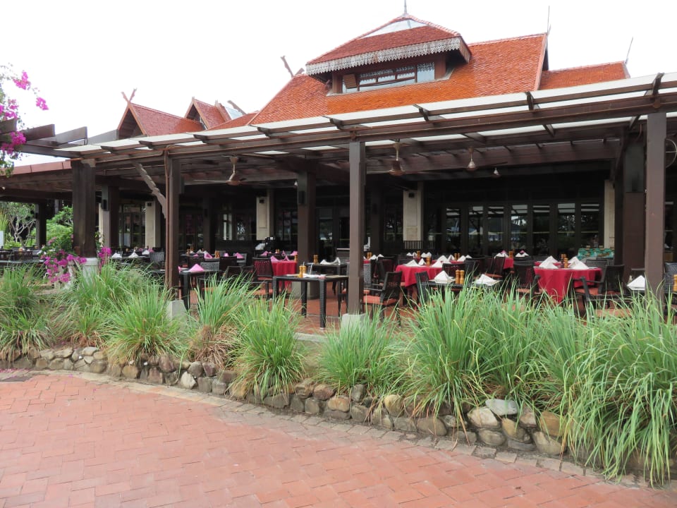 Restaurantbereich  Pelangi Beach Resort & Spa