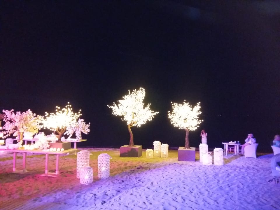 Strand Ikos Olivia